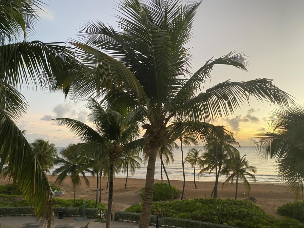Beachfront Luxury 2 Bedroom At Wyndham Rio Mar, Pr ルキリョ エクステリア 写真